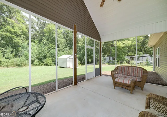 Photo 4 of Sale Pending at 171 Arrow Point Rd, Jackson, GA 30233 | MLS# 10816169 | Listing updated on 2026-08-03