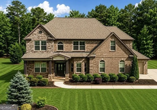 Photo 1 of Single family home for sale at 2589 Lake Erma Dr, Hampton, GA 30228 | MLS# 10836188 | Listing updated on 2026-09-14