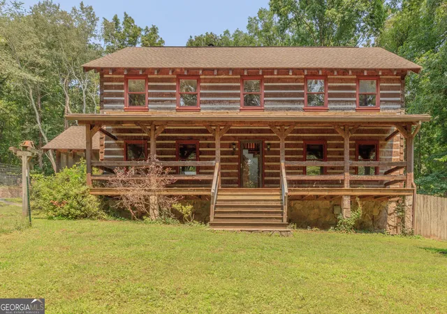 Photo 1 of Sale Pending at 8902 Barbara Dr, Soddy Daisy, TN 37379 | MLS# 10816536 | Listing updated on 2026-09-04