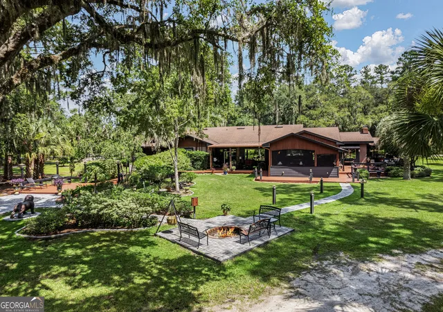 1st image of 820 S Julia St, Saint Marys, GA 31558 | MLS# 10823039