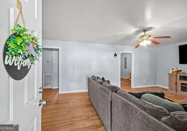 5th image of 1020 Davenport Rd, Dalton, GA 30721 | MLS# 10809389