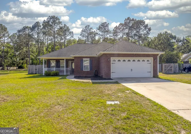 Photo 1 of Single family home for sale at 370 Carson St Ne, Ludowici, GA 31316 | MLS# 10758663 | Listing updated on 2026-08-22