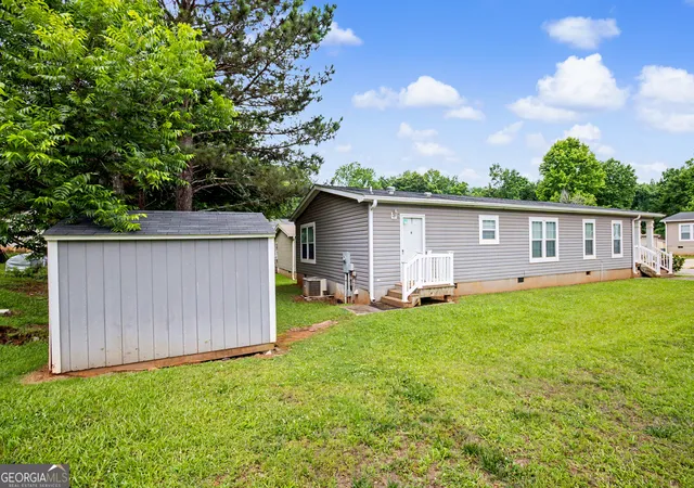 24th image of 29 Meadow View St, Newnan, GA 30263 | MLS# 10775358