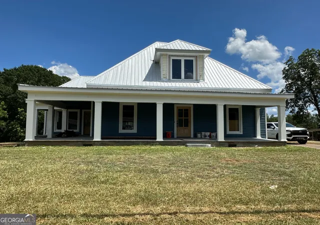 Homes for sale in Danielsville, GA | 263 General Daniel Ave S, Danielsville, GA 30633 | MLS# 10654291