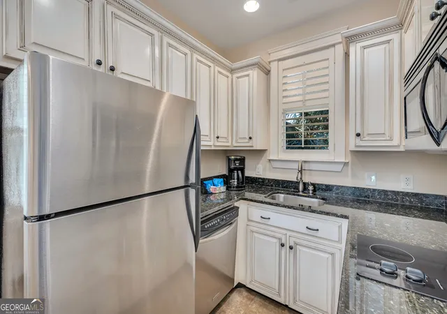 Photo 4 of Condo for sale at 1015 Bechview Dr #108, St. Simons, GA 31522 | MLS# 10830430 | Listing updated on 2026-09-04