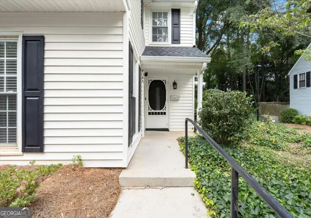 2nd image of 4147 N Gloucester Pl, Atlanta, GA 30341 | MLS# 10823205