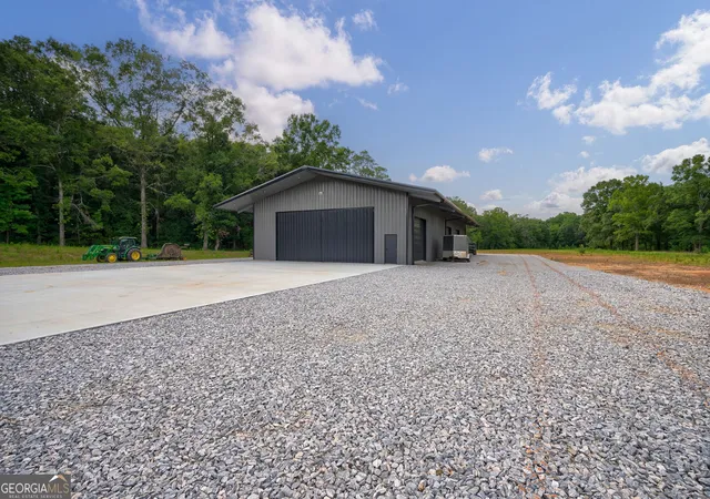Photo 2 of Sale Pending at 1321a Garrett Rd, Statham, GA 30666 | MLS# 10807957 | Listing updated on 2026-08-24