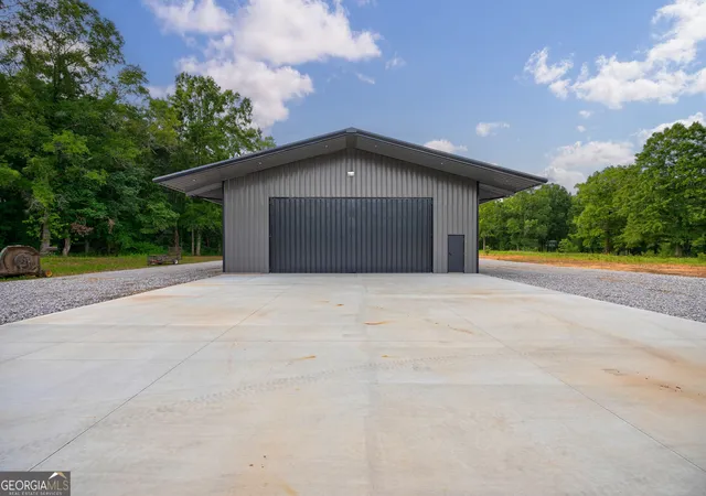 Photo 2 of Sale Pending at 1321A Garrett Rd, Statham, GA 30666 | MLS# 10807957 | Listing updated on 2026-08-24
