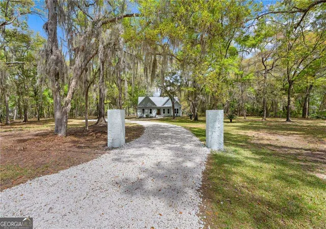 Photo 3 of Single family home for sale at 1225 Julienton Dr Ne, Townsend, GA 31331 | MLS# 10759560 | Listing updated on 2026-09-14