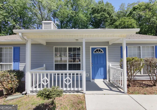 Photo 2 of Single family home for sale at 6220 Harvard Ct, Morrow, GA 30260 | MLS# 10813061 | Listing updated on 2026-08-09
