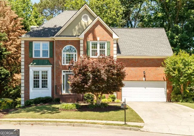1st image of 320 Hillside Manor Dr, Sugar Hill, GA 30518 | MLS# 10780950