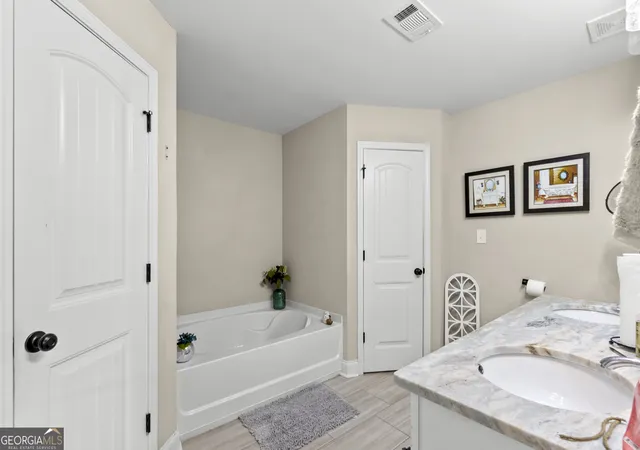 5th image of 140 Sourwood Ln, Warner Robins, GA 31093 | MLS# 10809541