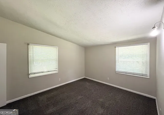 Photo 4 of Single family home for sale at 2837 Redwine Rd, East Point, GA 30344 | MLS# 10829836 | Listing updated on 2026-10-03