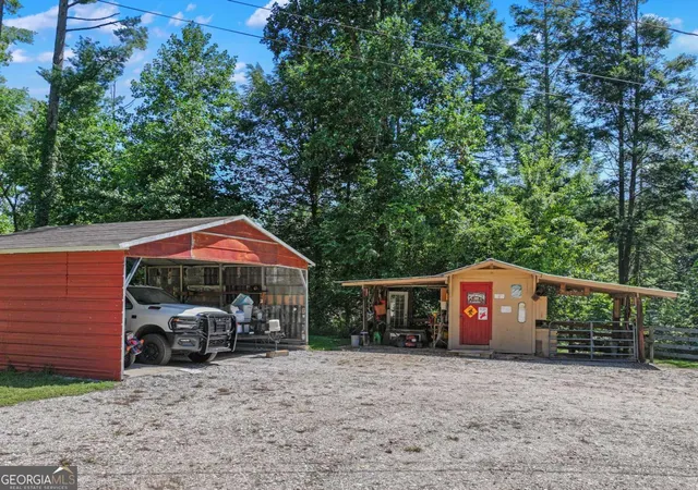 Photo 3 of Single family home for sale at 5082 Highway 197 N, Clarkesville, GA 30523 | MLS# 10810111 | Listing updated on 2026-08-10