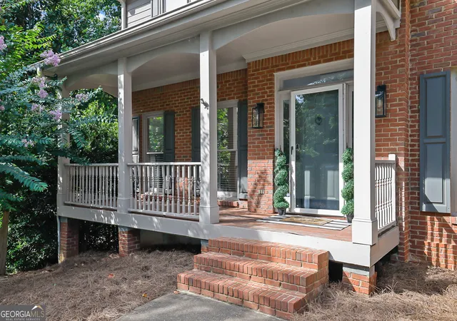 Photo 2 of Single family home for sale at 2015 Crossover Dr, Cumming, GA 30040 | MLS# 10822481 | Listing updated on 2026-09-11