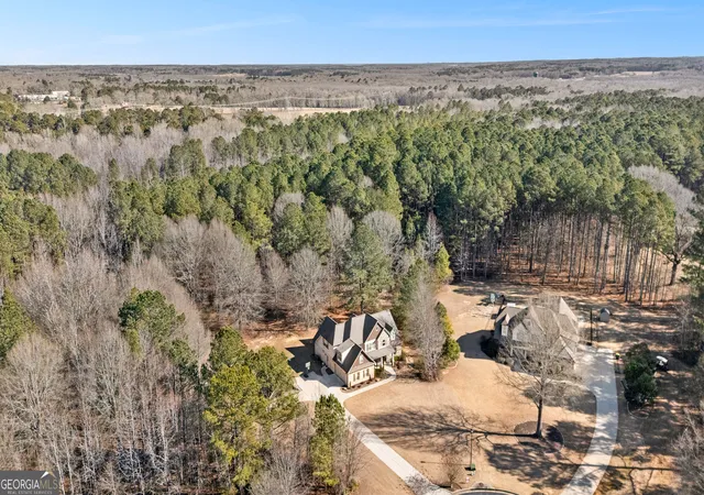 Photo 3 of Sale Pending at 180 Chantilly Ln, Fayetteville, GA 30215 | MLS# 10684847 | Listing updated on 2026-04-11