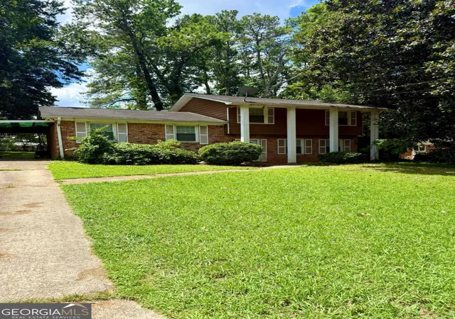 Photo 1 of Single family home for sale at 3638 Sherrydale Ln, Decatur, GA 30032 | MLS# 10808567 | Listing updated on 2026-08-16