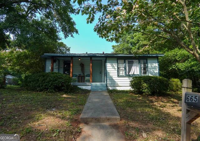 Homes for sale in Athens, GA | 665 Branch St, Athens, GA 30601 | MLS# 10783883