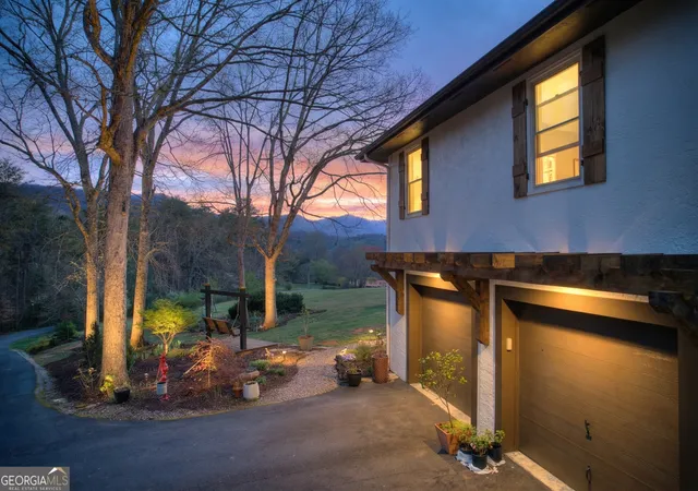 1st image of 199 Oak Ridge Dr, Blairsville, GA 30512 | MLS# 10723105