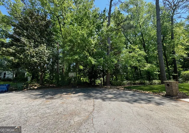 2nd image of 1285 Cumberland Rd Ne, Atlanta, GA 30306 | MLS# 10729912