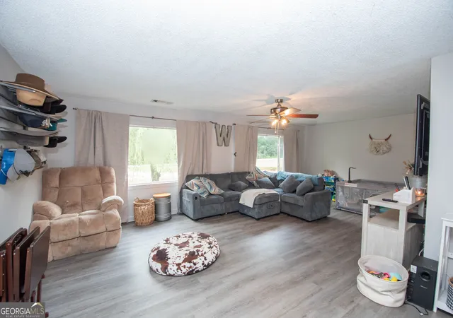 Photo 4 of Single family home for sale at 2151 Blue Creek Rd, Hogansville, GA 30230 | MLS# 10835598 | Listing updated on 2026-09-11