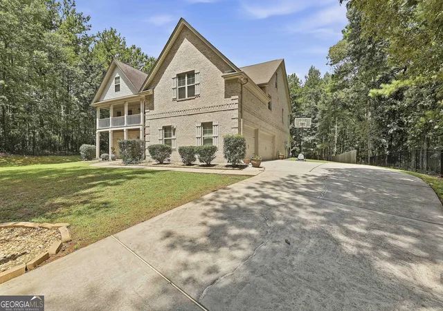 5th image of 114 Ranan Ln, Newnan, GA 30263 | MLS# 10815351