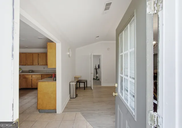 Photo 3 of Single family home for sale at 3619 Everson Rd, Snellville, GA 30039 | MLS# 10804942 | Listing updated on 2026-09-04