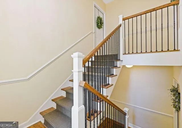 Listing Photo 4 - Condo for sale in building located at 115 Peachtree Memorial Dr NW, Atlanta, GA 30309 - Unit #A3