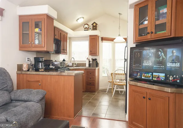 2nd image of 16 Bear Lovers Ct, Cleveland, GA 30528 | MLS# 10773513