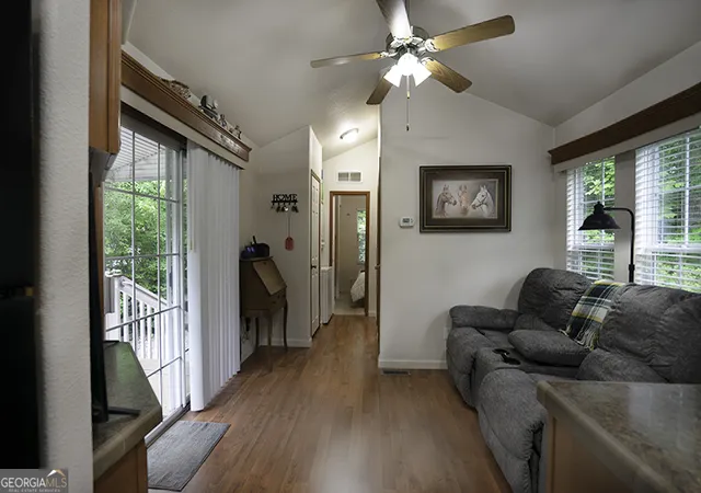 5th image of 16 Bear Lovers Ct, Cleveland, GA 30528 | MLS# 10773513