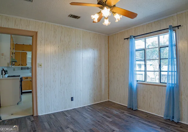 Photo 4 of Single family home for sale at 1615 Brunel St, Waycross, GA 31501 | MLS# 10821874 | Listing updated on 2026-08-21