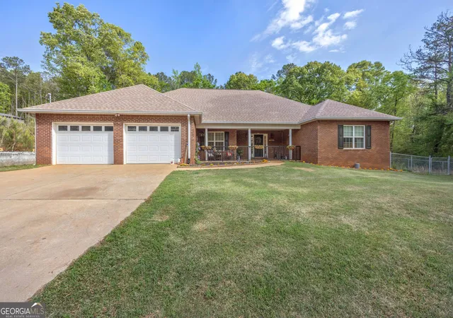 Homes for sale in Hamilton, GA | 2083 Johnson Mill Rd, Hamilton, GA 31811 | MLS# 10757406