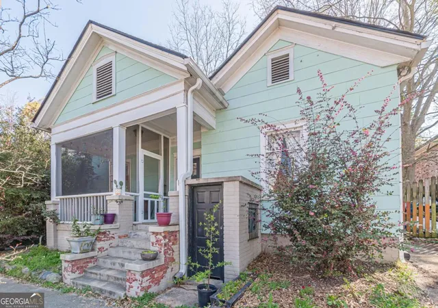 1st image of 3030 Semmes St, Atlanta, GA 30344 | MLS# 10816796