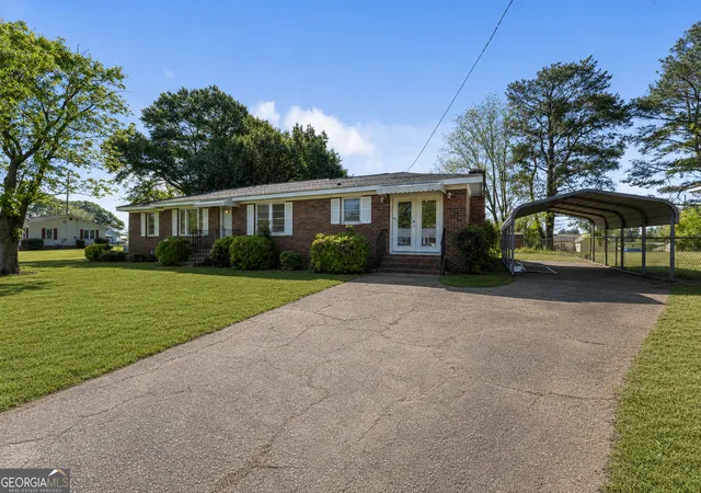 Homes for sale in Lavonia, GA | 55 Maurice Way, Lavonia, GA 30553 | MLS# 10790844