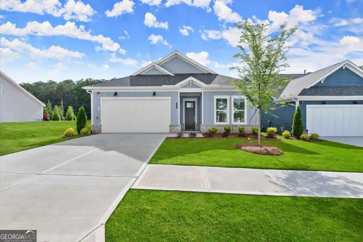 Single family home for sale at 252 Vinca Cir NW, Kennesaw, GA 30144 | MLS# 10868887 | Listing updated on 2026-10-10