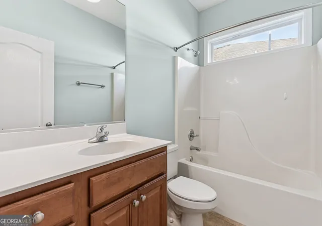 Photo 4 of Single family home for sale at 268 Laurel Landing Blvd, Kingsland, GA 31548 | MLS# 10824826 | Listing updated on 2026-10-03