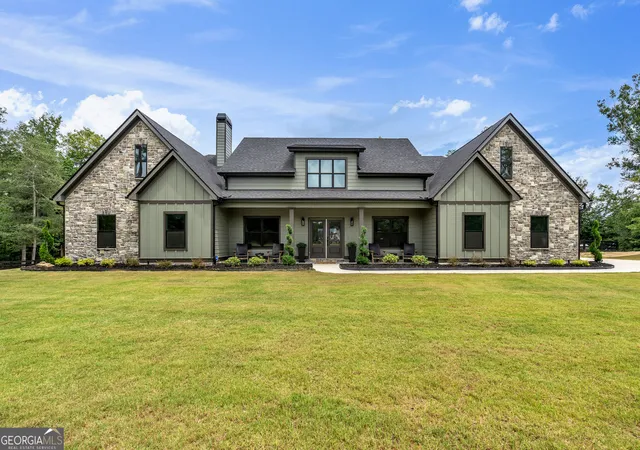 1st image of 392 Georgian Pines Dr, Senoia, GA 30276 | MLS# 10820028