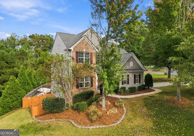 Single family home for sale at 6605 Grove Crossing Ct, Cumming, GA 30028 | MLS# 10822147