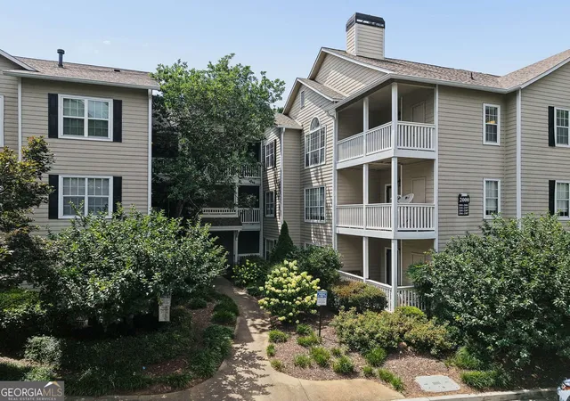 Condo for sale at 1250 Parkwood Cir SE #2302, Atlanta, GA 30339 | MLS# 10802835 | Listing updated on 2026-08-11