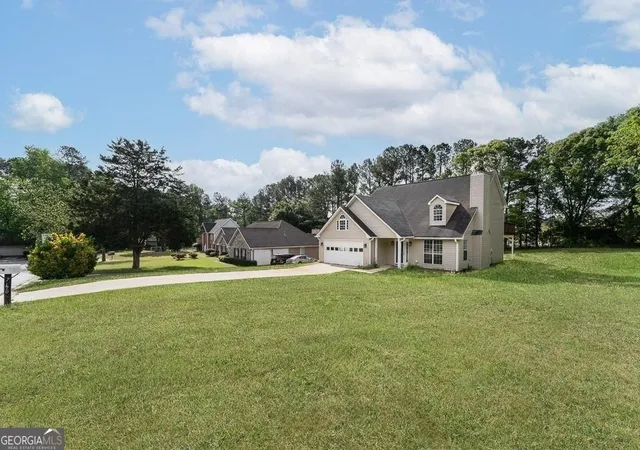 2nd image of 7790 Wethersfield Dr, Jonesboro, GA 30236 | MLS# 10729488