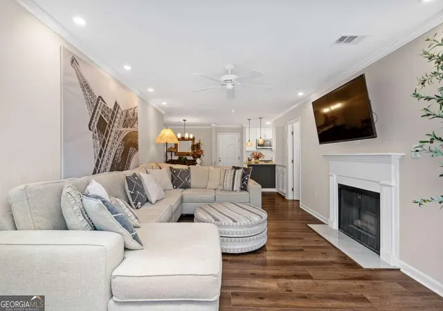 5th image of 23103 Plantation Dr NE, Atlanta, GA 30324