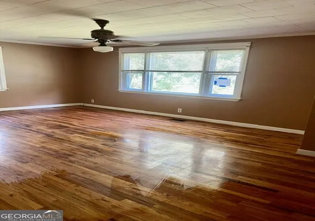 3rd image of 105 Glenn St, Valley, AL 36854 | MLS# 10832455