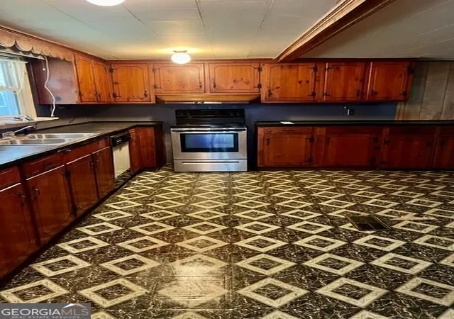 4th image of 105 Glenn St, Valley, AL 36854 | MLS# 10832455