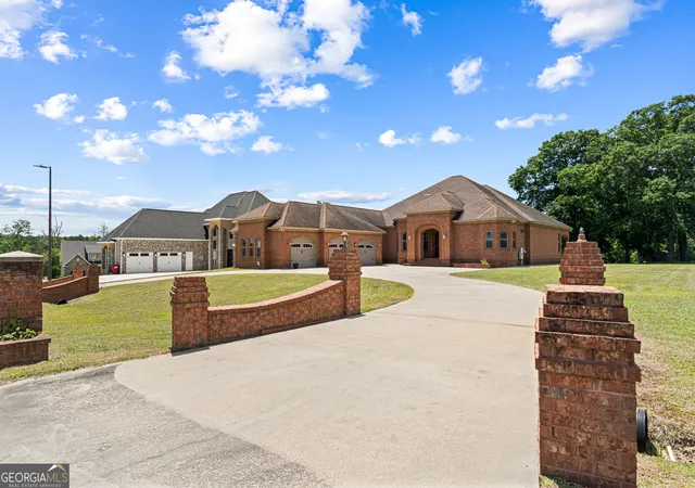 1st image of 215 Little Hickory Dr, Lizella, GA 31052 | MLS# 10815269