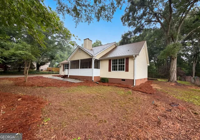 Photo 2 of Sale Pending at 160 Regency Dr, Bethlehem, GA 30620 | MLS# 10784498 | Listing updated on 2026-09-15