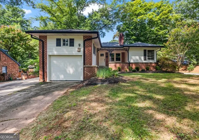 Single family home for sale at 25 Lakeshore Dr, Avondale Estates, GA 30002 | MLS# 10832766