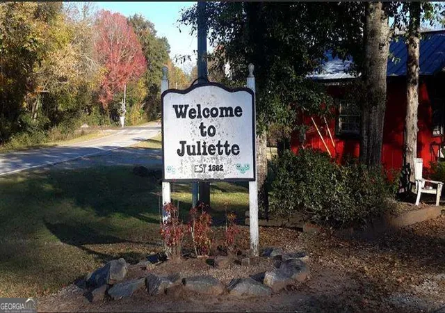 Photo 4 of House for sale at 1047 Ponder Trammell Rd, Juliette, GA 31046 | MLS# 10722754 | Listing updated on 2026-04-15