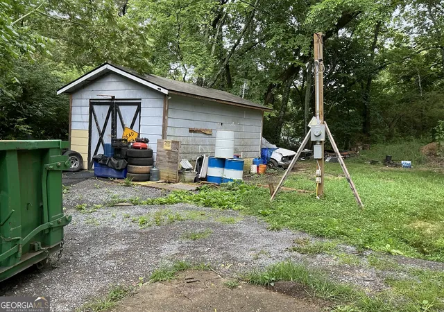 3rd image of 409 Florence St, Rossville, GA 30741 | MLS# 10781428