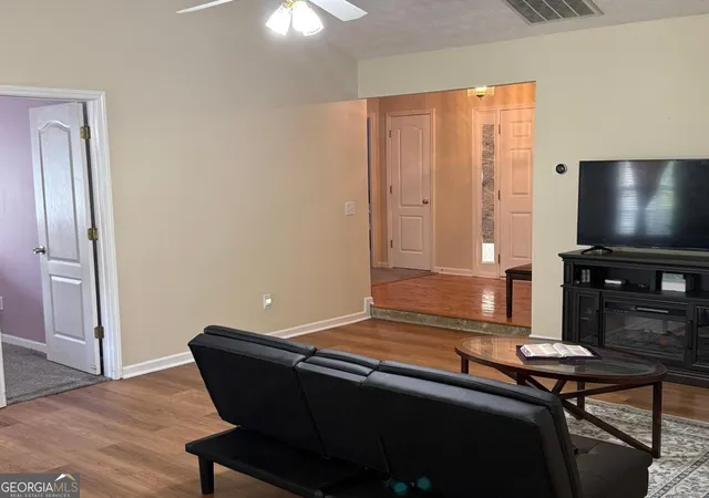 4th image of 8160 Chapman Ter, Mcdonough, GA 30252 | MLS# 10798381