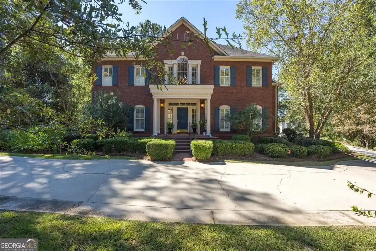 Photo 1 of Mansion for sale at 112 Gleneagles Cir, Macon, GA 31210 | MLS# 10870045 | Listing updated on 2026-10-12
